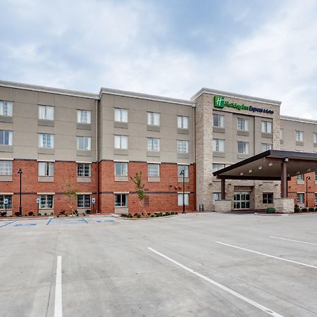 Holiday Inn Express & Suites Manhattan By Ihg מראה חיצוני תמונה