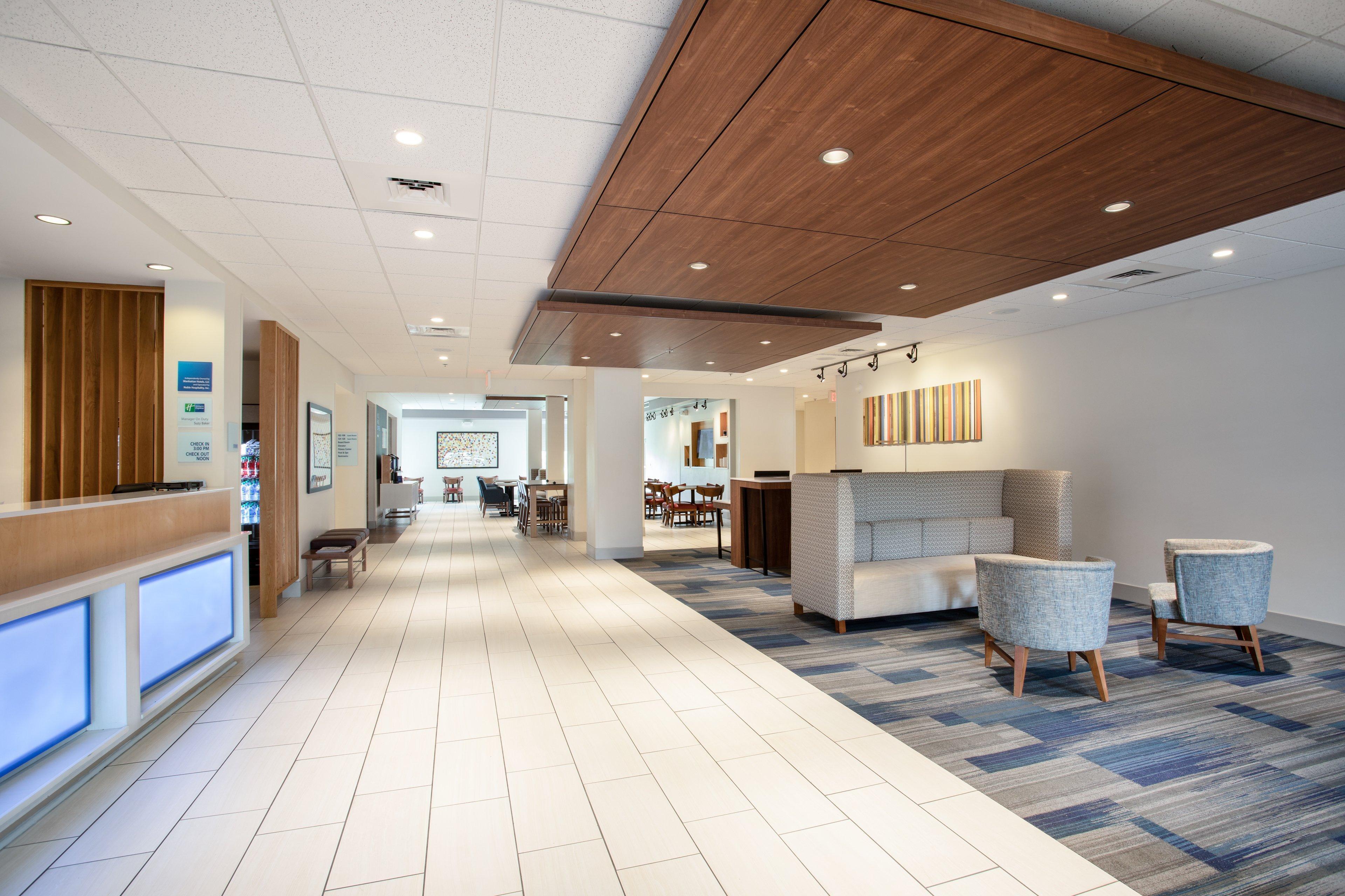 Holiday Inn Express & Suites Manhattan By Ihg מראה חיצוני תמונה