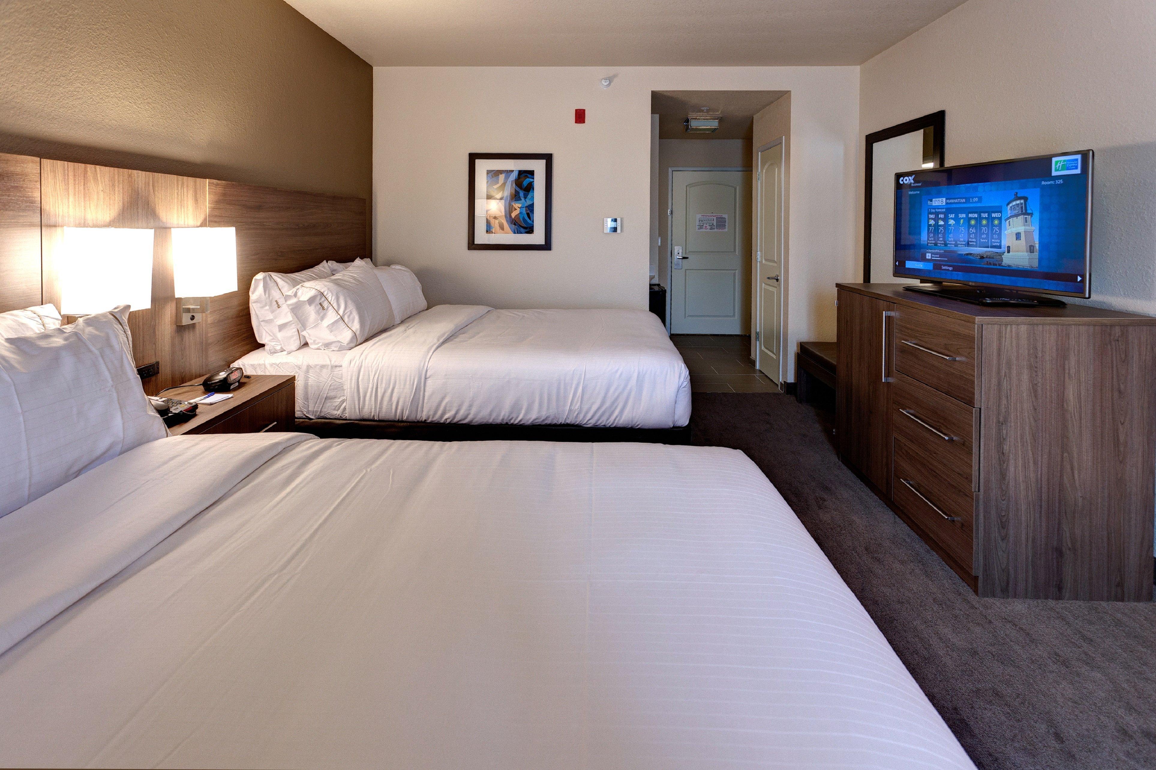 Holiday Inn Express & Suites Manhattan By Ihg מראה חיצוני תמונה