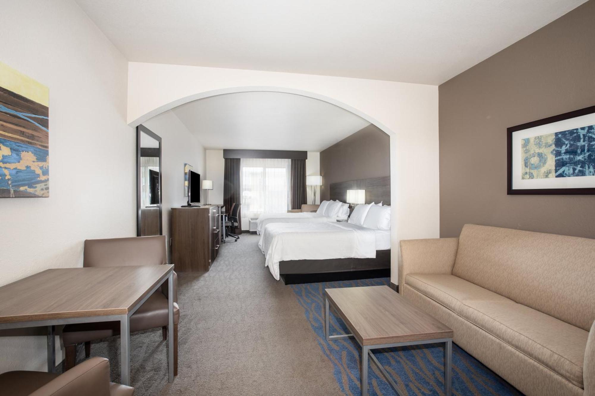 Holiday Inn Express & Suites Manhattan By Ihg מראה חיצוני תמונה